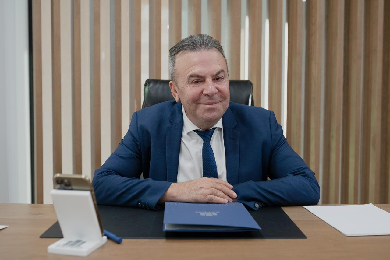 zafido ιδιοκτητης